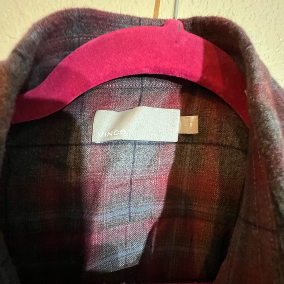 VINCE casual button down shirt - Picture 2 of 6